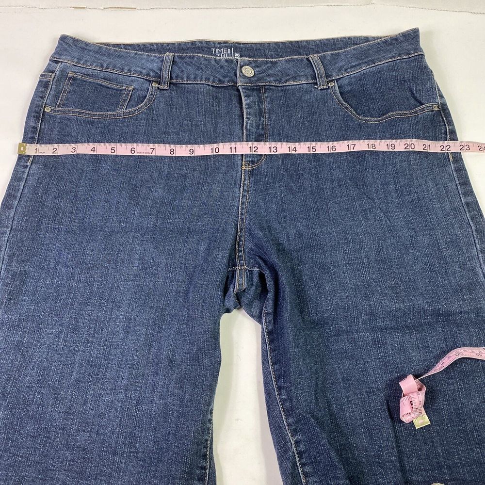 Time And Tru Shorts Bermuda Womens Size 20‎ Blue Denim Stretch Raw Hem mid rise - Picture 7 of 11
